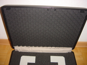 Attachekoffer VIP Odyssey Office 16" NEU mit Einlagen für Laptop Bild 9
