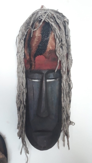 10 einzigartige afrikanische Holz-Masken (Paket 1, 10 Masken) Bild 7