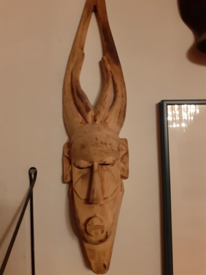 10 einzigartige afrikanische Holz-Masken (Paket 1, 10 Masken) Bild 1