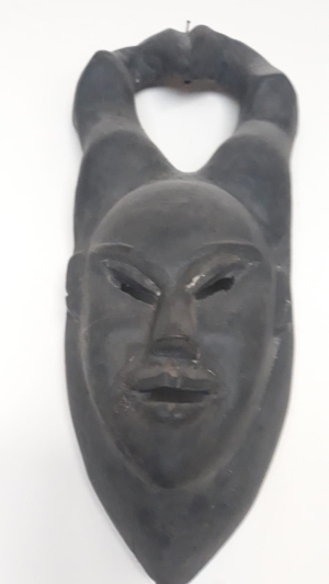 8 einzigartige afrikanische Holz-Masken (Paket 5, 8 Masken) Bild 1