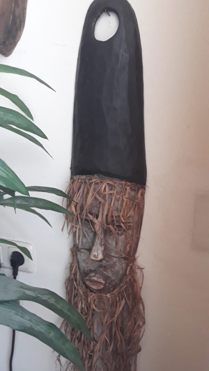 8 einzigartige afrikanische Holz-Masken (Paket 5, 8 Masken) Bild 5