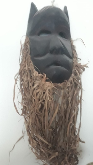 10 einzigartige afrikanische Holz-Masken (Paket 4, 10 Masken) Bild 8
