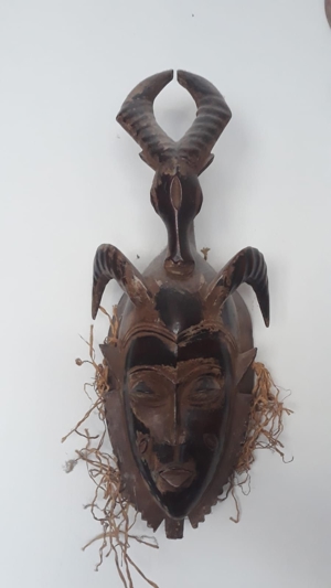 10 einzigartige afrikanische Holz-Masken (Paket 4, 10 Masken) Bild 4