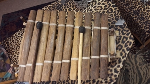 afrikanisches Balafon (10 Klangkörper, aus Guinea, West Afrika)