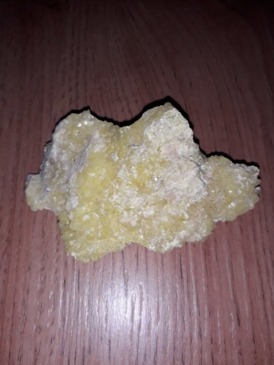 Schwefel kristallin Mineralien  Bild 2