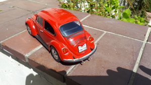 Modellauto 1:18- VW Käfer 1303 von Norev s. die Fotos Bild 4