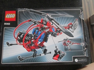 LEGO Technic 8068 - Rettungshubschrauber Bild 2