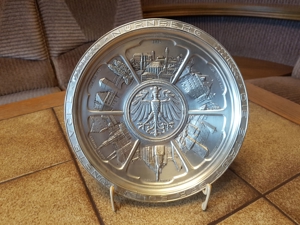 Erinnerungsteller Nürnberg, Metall Bild 2