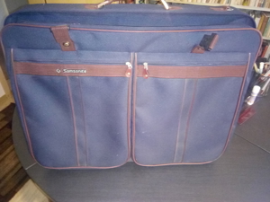 Eleganter blauer Koffer Reisekoffer von Samsonite Nylon mit Lederriemen Bild 2