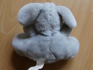 kleiner Plüsch-Elefant grau - superweiche Füllung - ca. 14/17 cm Bild 2