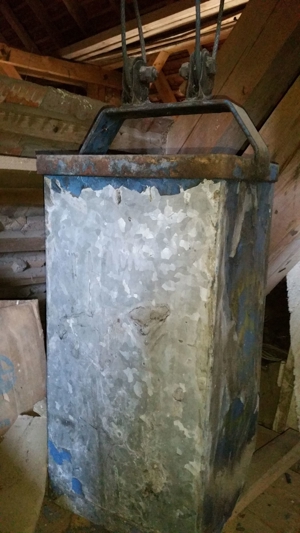 Heuaufzug mit Motor Bild 7