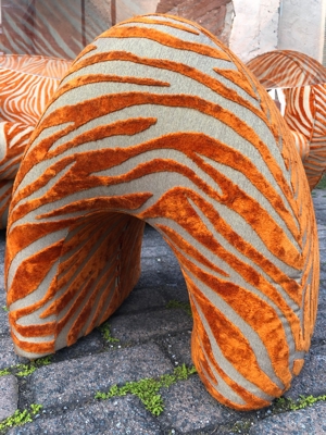 BRETZ Rarität WIE NEU - Sofa Slow Rider Tisch Tangerine-Zebra Bild 10