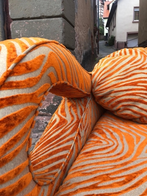 BRETZ Rarität WIE NEU - Sofa Slow Rider Tisch Tangerine-Zebra Bild 8