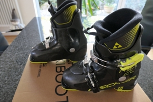 Kinder Skischuh Fischer RC4 20 JR Thermoshape in der Größe 20,5 Bild 3