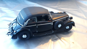 Modellauto 1:18--Horch IA 1930 V Cabrio Bild 3