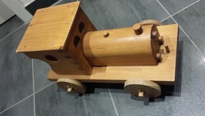 SCHREINER Handarbeit Holz Lokomotive, Holzspielzeug Holz Lok, Spielzeug Bild 2