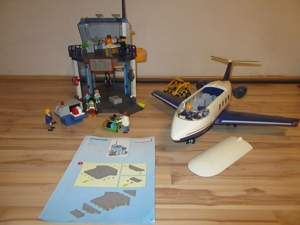 Playmobil 5007 AIRPORT Großer Flughafen und Flugzeug