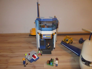 Playmobil 5007 AIRPORT Großer Flughafen und Flugzeug Bild 7