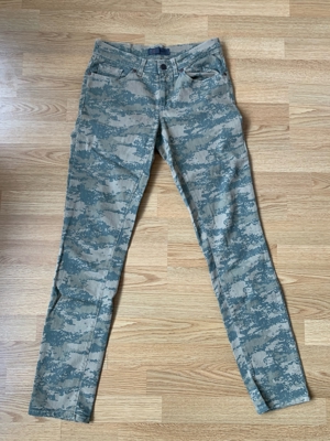 Camouflage Jeans von Object, 29