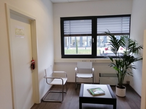 Besprechungsraum - Büroraum möbliert günstig zu mieten -  Co-Working-Space!! Bild 6