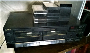 Doppel Cass.Deck AIWA AD-WX505Z Teildefekt u,15 Cassetten Bild 1