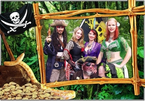 PIRATEN DER KARIBIK! Shows mit Piraten Kapitän Jack Sparrow Doubles Schiffsmannschaft & Meerjungfrau Bild 9