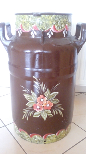 handbemalte Milchkanne Bild 3