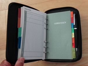 Organizer Leder-Optik schwarz Handyfach Tragegriff Geldbeutel Notizen Timer Zweigeteilt Bild 9