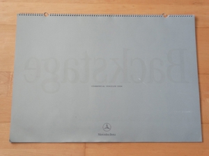 Sammlerkalender von Mercedes 2004 , Lkw , Busse , Gestanzte Gebäude zum zusammenbauen