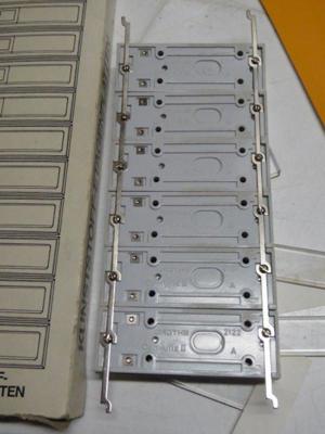 1 Paket Grothe Kunststoff Etagenplatten ETA2122 und EE Klingeldrücker mit Namensfeld auf Putz Bild 5