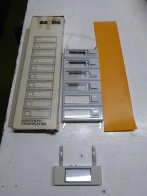 1 Paket Grothe Kunststoff Etagenplatten ETA2122 und EE Klingeldrücker mit Namensfeld auf Putz Bild 1
