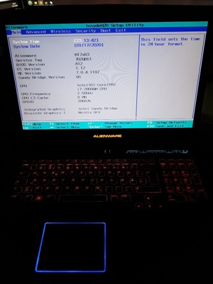 Alienware Gaming Laptop 17 Zoll - BLUE RAY Bild 2