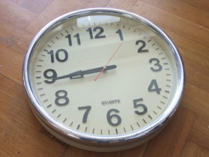 2 große Uhren Durchm=38 cm mit Sek.zeiger Bahnhofsuhr Tower-Clock Bild 1