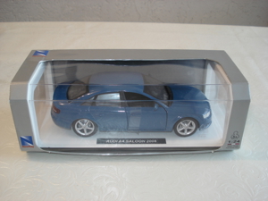 Audi A4, NewRay Metall Modell 1:24 neuwertig unbespielt, OVP. Bild 1