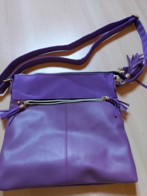 Handtasche Neu mit Zugabe