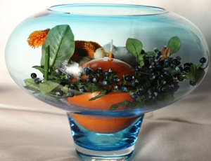 Ganzjahresdekoration - Glaspokal bleu mit Deko - Schale aus Glashütte - UNIKAT Bild 3