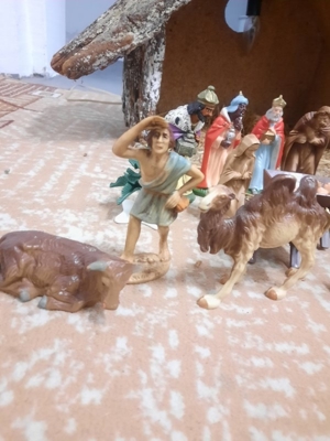 Weihnachtskrippe Handarbeit Bild 8