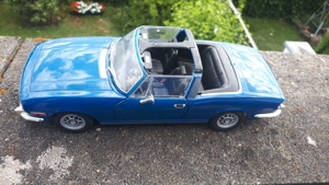 Triumph Stag Cabrio Modellauto 1:18 Bestens