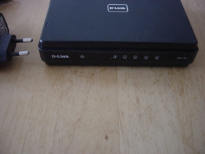 D-Link DIR-100 DSL IP Router 10 100 integrierter 4-Port Switch Bild 3