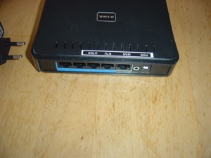 D-Link DIR-100 DSL IP Router 10 100 integrierter 4-Port Switch Bild 7