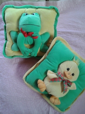 zauberhafte SchmuseKissen*ENTE oder FROSCH*für Zwillinge???*neuwertig Bild 2