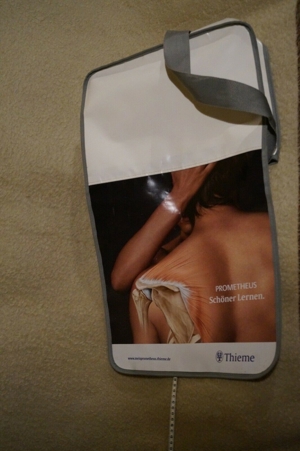 witzige Schultertasche Medizin Thieme Uni*Unitasche Laptoptasche *Anatomie Bild 3