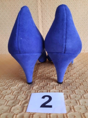 Damen Schuhe der Größe 39 im TOP Zustand bzw. NEU Bild 8