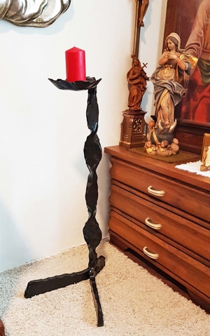 Schloss Kunst Kerzenständer Ständer Massiv Eisen Kapelle Kirche Zeremonie Burg