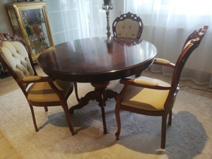 Schönen Barocktisch mit 3 schönen massiven Stühlen Bild 7