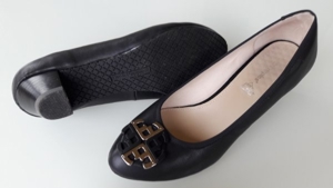 Neuwertige Schuhe/Pumps (schwarz) von Hush Puppies; Größe 40 Bild 3