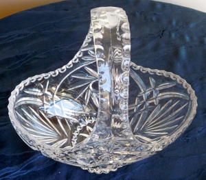 Bleikristall Körbchen Glasschale mit Henkel Bild 1