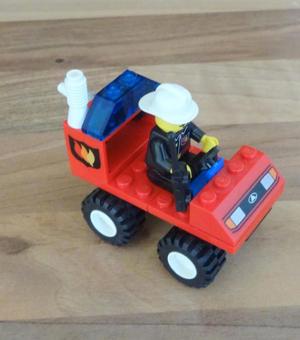 Lego System Feuerwehrauto Bild 2