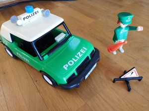 Playmobil Polizeiauto Bild 2