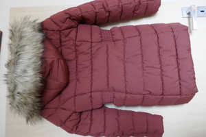 Winterjacke Fabr. Only, Gr. 36 mit abnehmbarer Kaputze